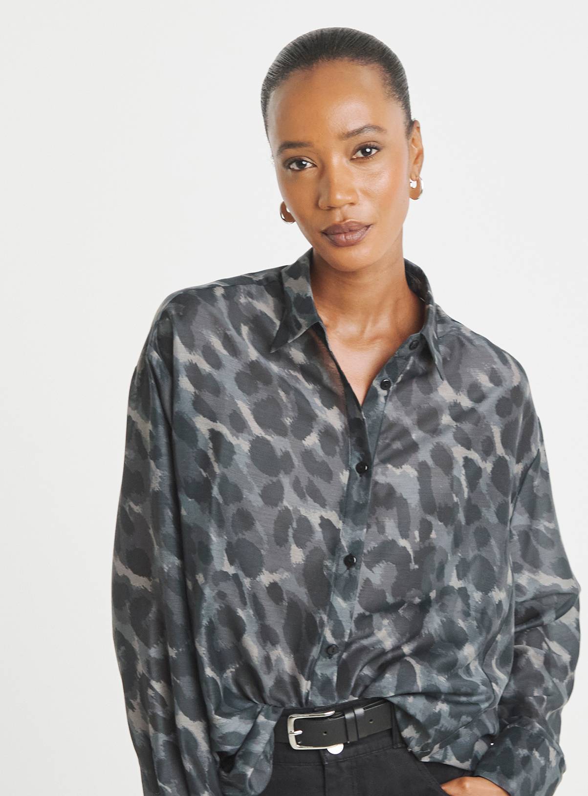 JD WILLIAMS Oversized Voile Leopard Print Shirt 26 - Image 1